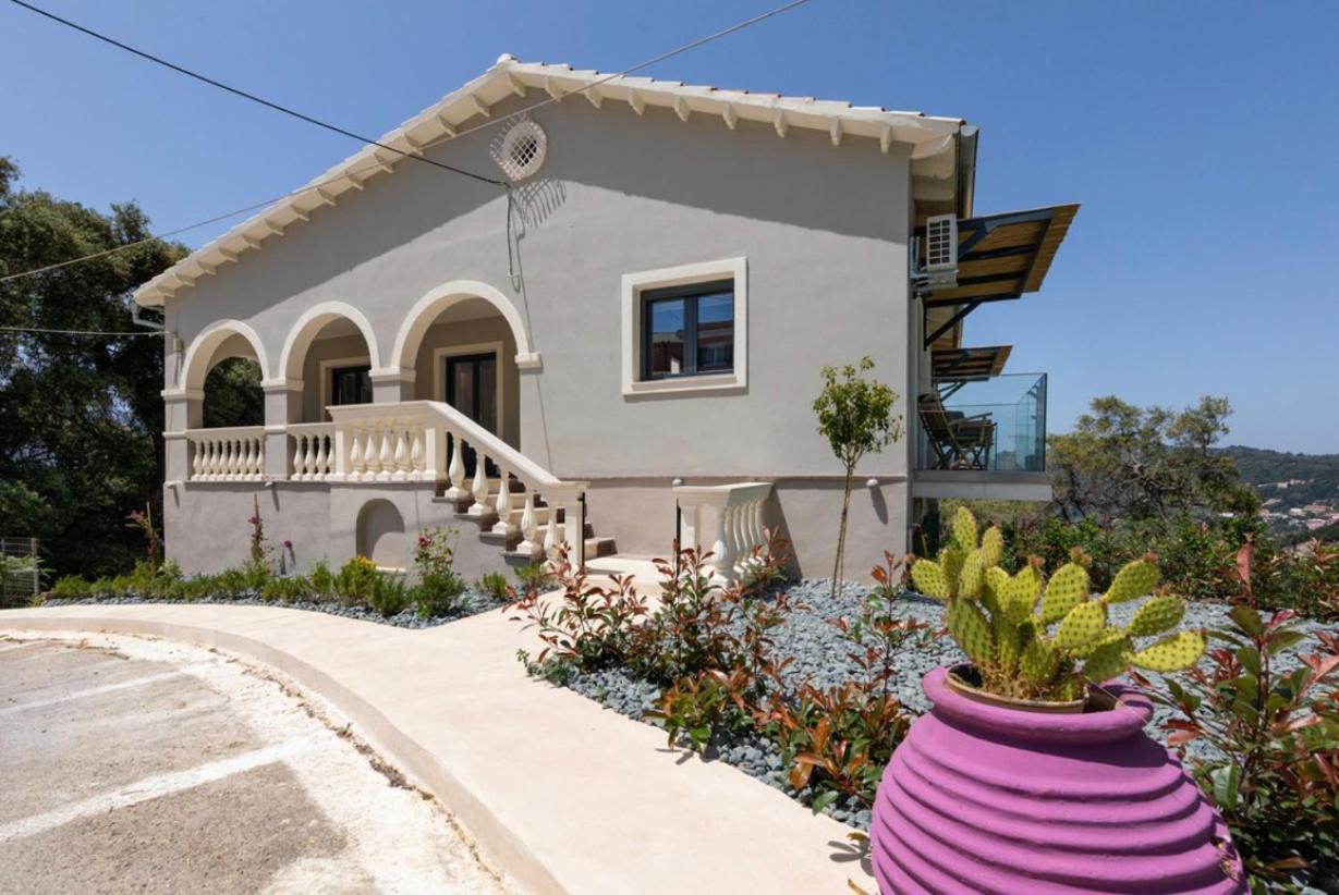 Irida Sunset Villa Pentati Exterior photo